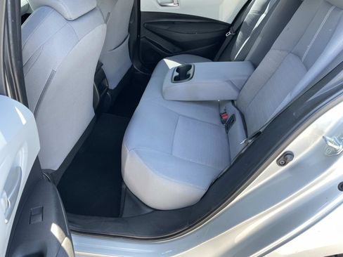 Used 2021 Toyota Corolla SE FWD image 12