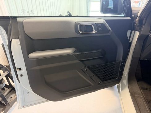 Used 2023 Ford Bronco Big Bend AWD/4WD image 8