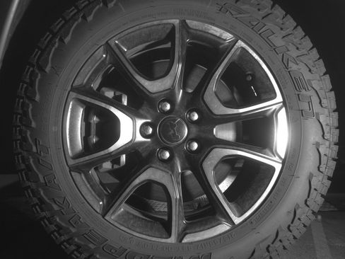 Used 2025 Jeep Compass Trailhawk AWD/4WD image 12