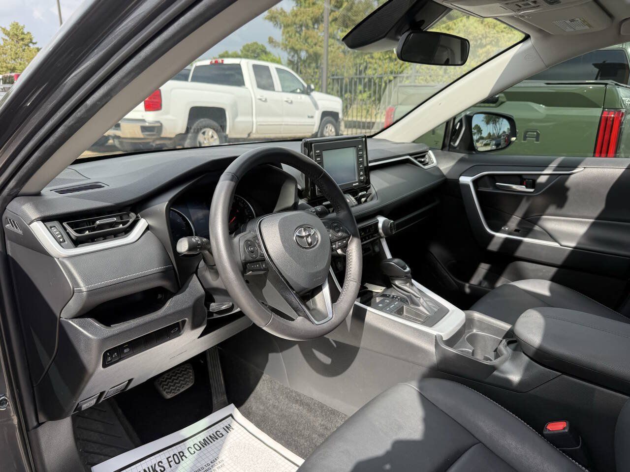 Used 2021 Toyota RAV4 XLE Premium FWD image 6