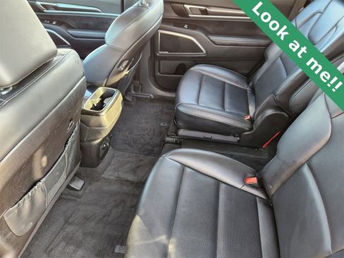 Used 2025 Kia Telluride S image 30