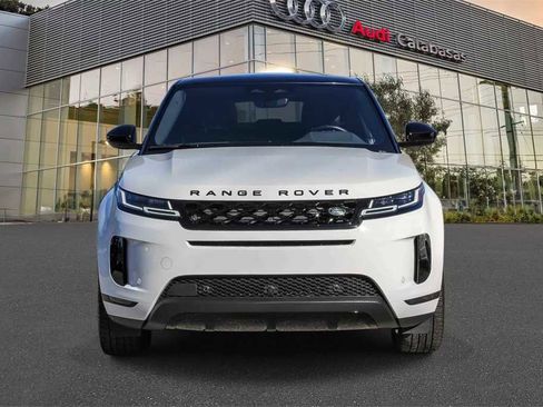 Used 2022 Land Rover Range Rover Evoque SE image 6