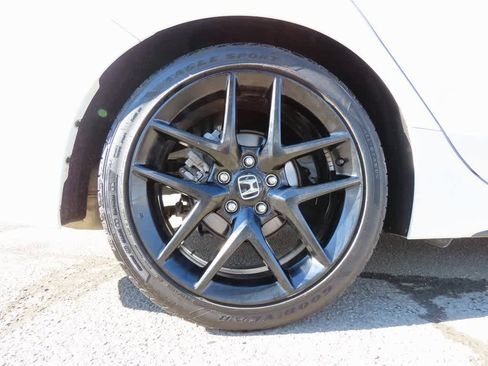 Certified 2023 Honda Civic Sport image 9