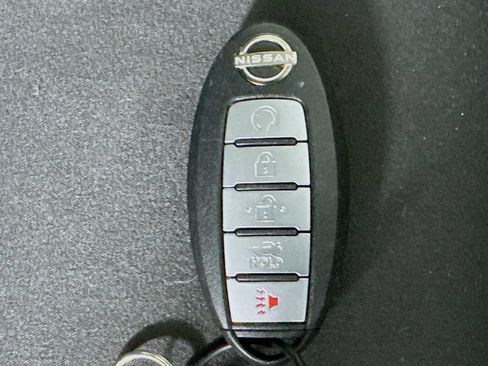 Used 2024 Nissan Altima 2.5 SV FWD image 35