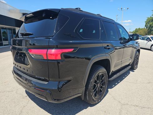 Used 2025 Toyota Sequoia Limited AWD/4WD image 3