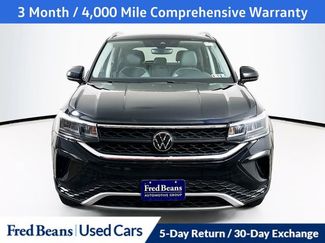 Used 2023 Volkswagen Taos SE video 2