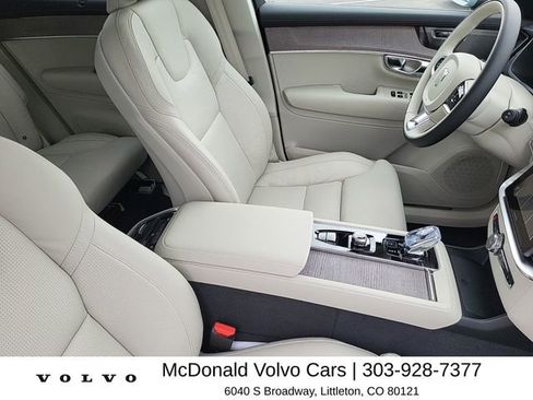 New 2026 Volvo XC90 T8 Ultra w/ Protection Package Premier AWD/4WD image 17