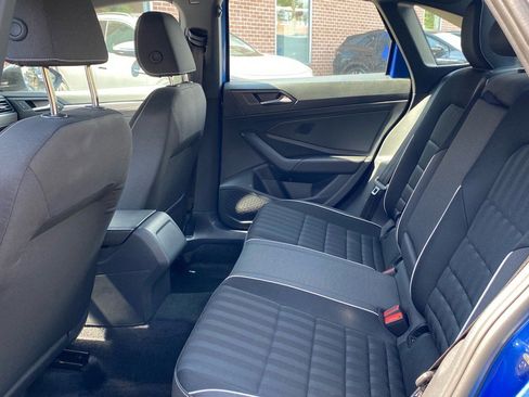 Certified 2024 Volkswagen Jetta Sport image 18