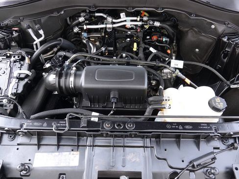 Used 2023 Ford Explorer XLT w/ Equipment Group 202A image 34