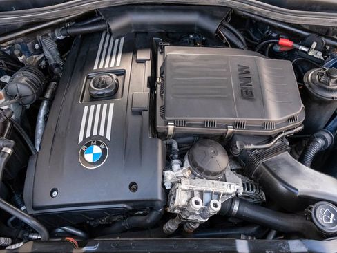 Used 2009 BMW 535i xDrive 535i xDrive image 32