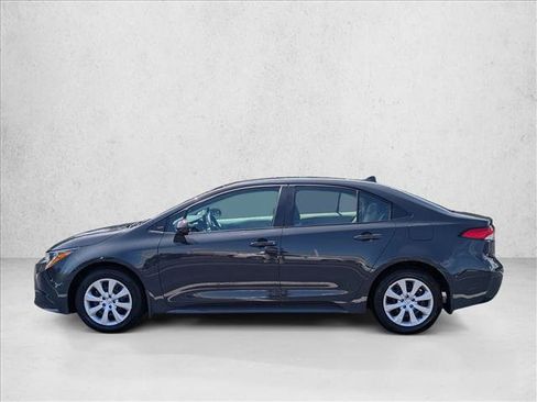 Used 2026 Toyota Corolla LE FWD image 8