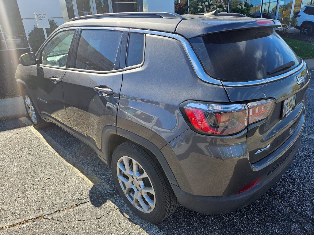 Used 2022 Jeep Compass Latitude AWD/4WD image 4