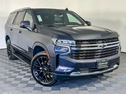 Used 2022 Chevrolet Tahoe LT w/ Luxury Package image 1