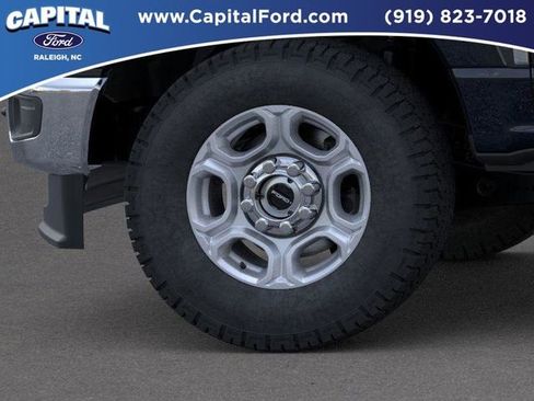 New 2026 Ford F250 XLT image 19