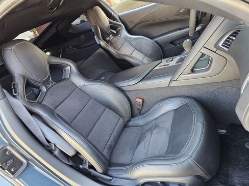 Used 2019 Chevrolet Corvette Z06 image 23