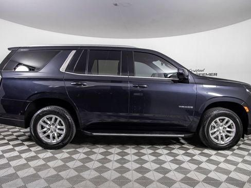 Used 2024 Chevrolet Tahoe LS RWD image 3