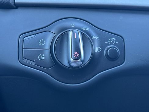 Used 2014 Audi A4 2.0T Premium Plus w/ Premium Plus Package image 36