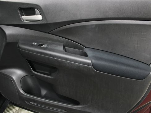 Used 2015 Honda CR-V LX image 24