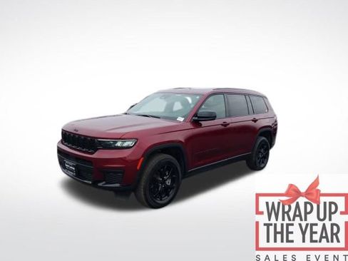 Used 2024 Jeep Grand Cherokee L Altitude image 5