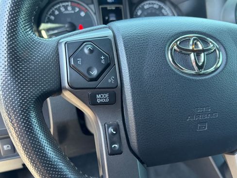Used 2023 Toyota Tacoma TRD Off-Road w/ TRD Premium Off Road Package AWD/4WD image 9