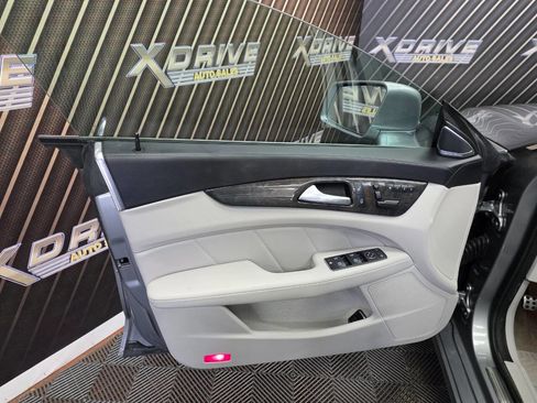 Used 2013 Mercedes-Benz CLS 550 CLS 550 4dr Sedan image 16