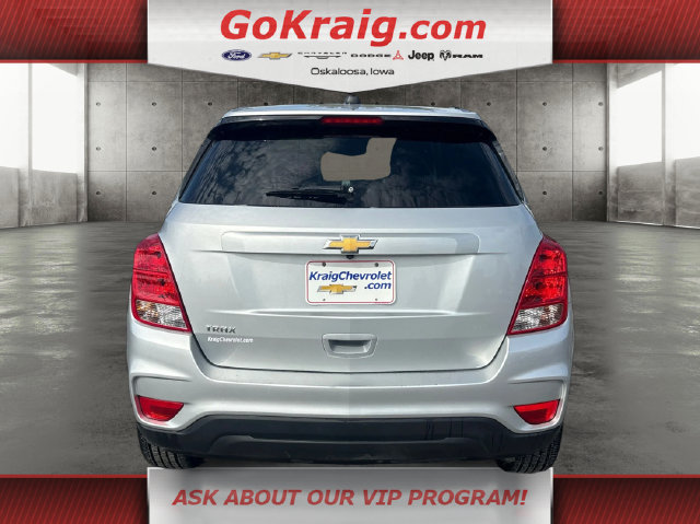 Used 2020 Chevrolet Trax LS w/ Tint and Cruise Package FWD image 6