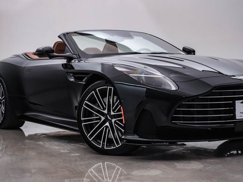 New 2026 Aston Martin DB12 Volante image 2