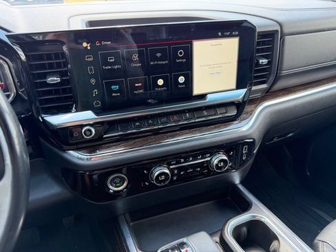 Used 2023 GMC Sierra 1500 Elevation AWD/4WD image 25