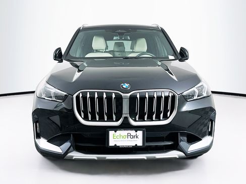 Used 2025 BMW X1 xDrive28i AWD/4WD image 2