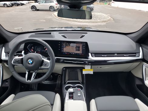 New 2026 BMW X1 xDrive28i w/ Technology Package image 21