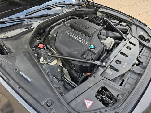 Used 2014 BMW 535i xDrive 535i xDrive Sedan 4D image 12