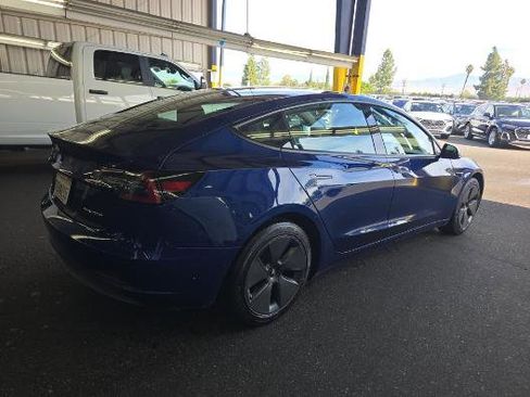 Used 2022 Tesla Model 3 Long Range image 6