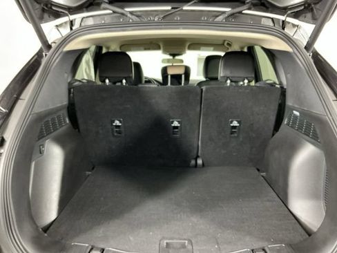 Used 2020 Ford Escape SEL AWD/4WD image 28