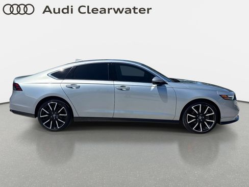 Used 2024 Honda Accord Touring image 6