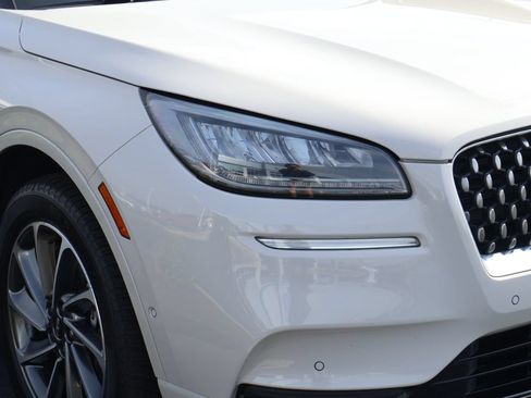 Used 2022 Lincoln Corsair Grand Touring AWD/4WD image 4