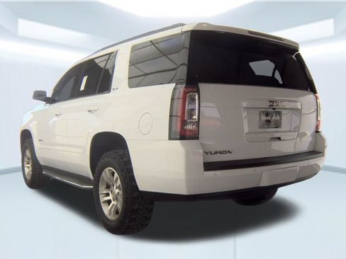 Used 2018 GMC Yukon SLE RWD image 4