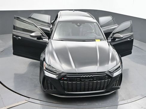 Used 2022 Audi RS 6 w/ Carbon Optic Package image 57