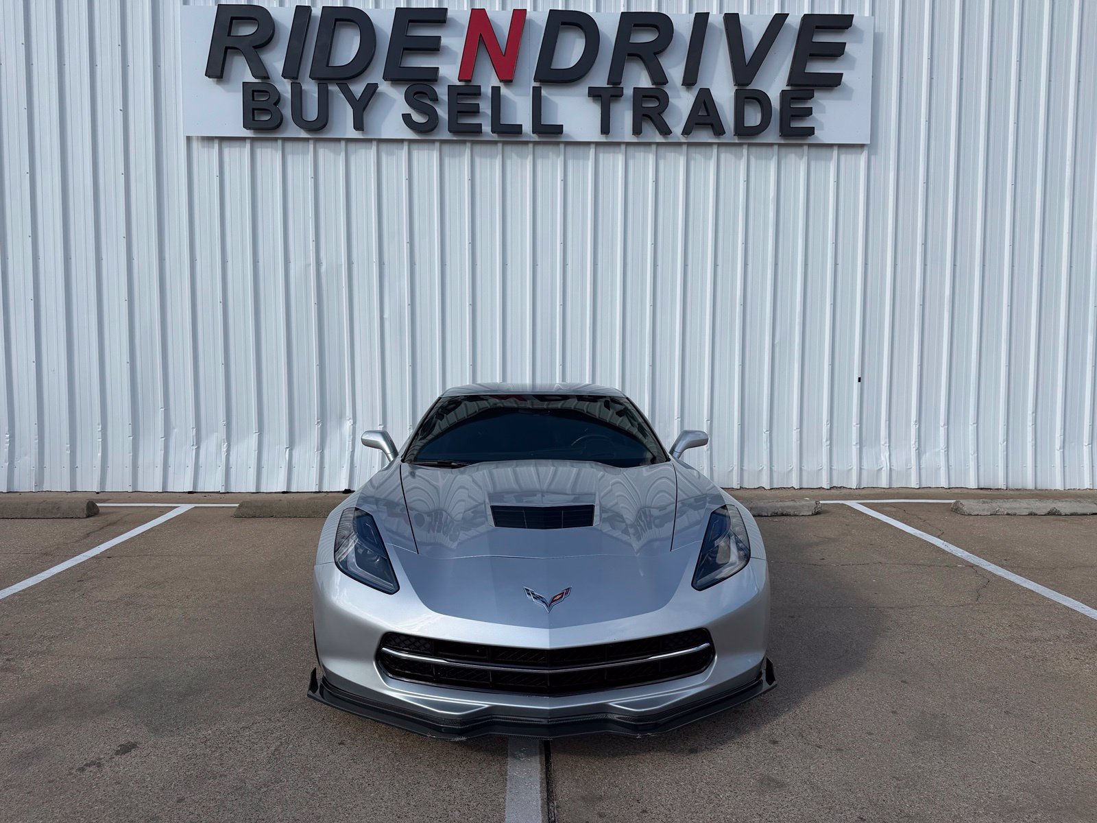Used 2014 Chevrolet Corvette Stingray Coupe w/ 2LT Preferred Equipment Group RWD image 12