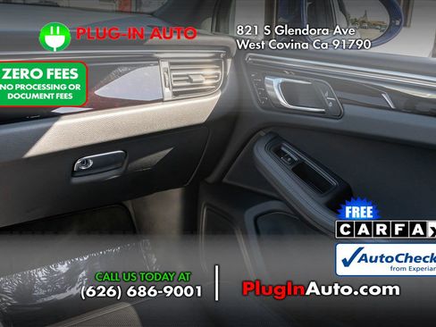 Used 2023 Porsche Macan AWD/4WD image 20