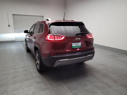 Used 2019 Jeep Cherokee Limited FWD image 6