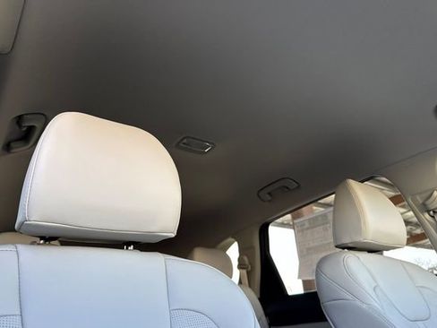 New 2026 Kia Sorento EX FWD image 21