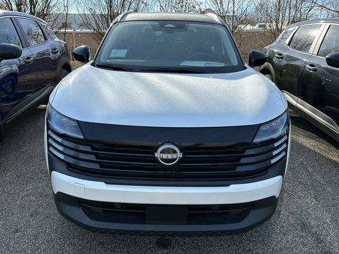 New 2026 Nissan Kicks SV FWD image 2