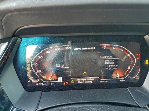 Used 2025 BMW Z4 M40i w/ Premium Package image 8