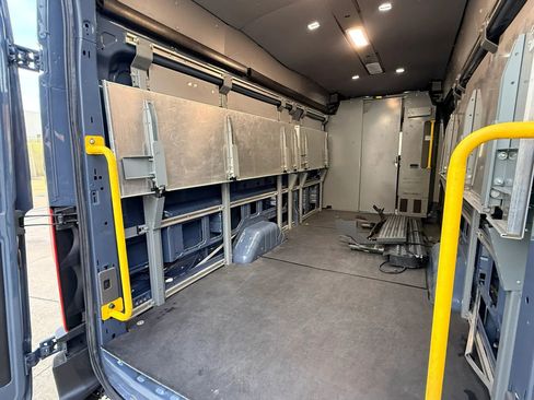 Used 2020 Ford Transit 250 148 High Roof Extended RWD image 12