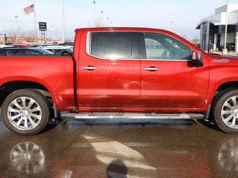 Certified 2022 Chevrolet Silverado 1500 High Country w/ Technology Package image 8