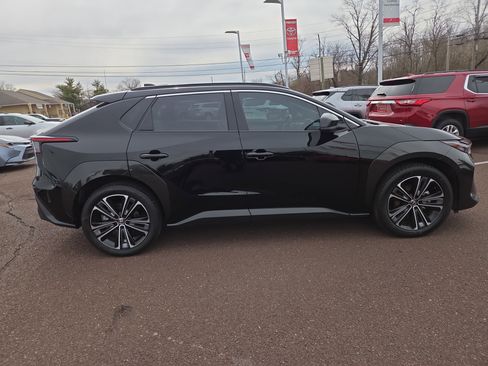 Used 2024 Toyota bZ4X Limited AWD w/ Weather Package image 2