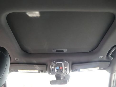 New 2026 Jeep Grand Cherokee L Laredo AWD/4WD image 18