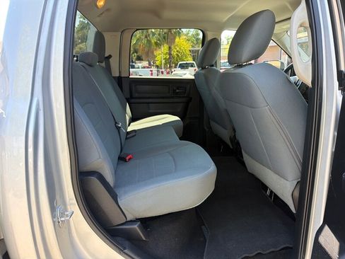 Used 2016 RAM 2500 Tradesman w/ Chrome Appearance Group AWD/4WD image 23