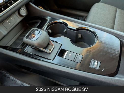 Certified 2025 Nissan Rogue SV image 16