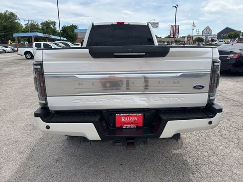 Used 2018 Ford F350 Platinum w/ Platinum Ultimate Package AWD/4WD image 25